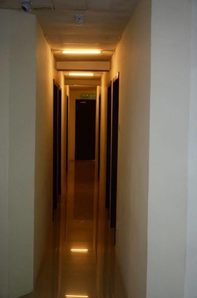 קואלה לומפור Aura Hotel מראה חיצוני תמונה
